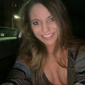 Meet your Posher, Hailey